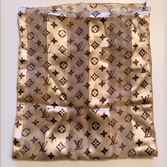 lv scarf original